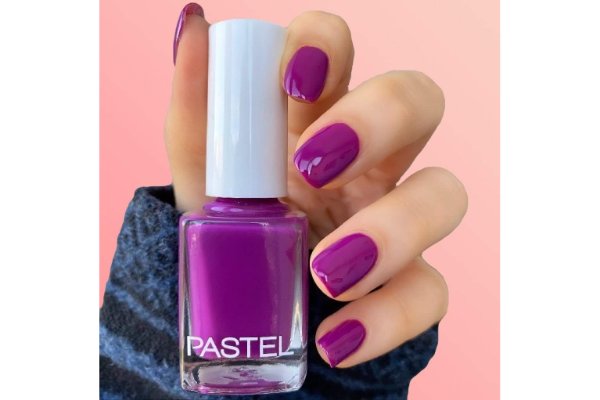 1051 1044 PASTEL – VERNIS A ONGLE 51 (13ML)