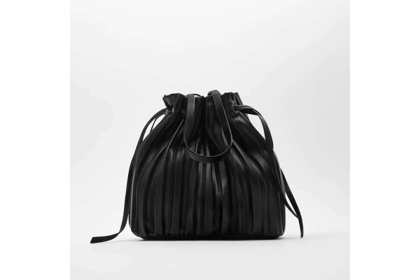 3876 SAC SEAU PLISSÉ – noir