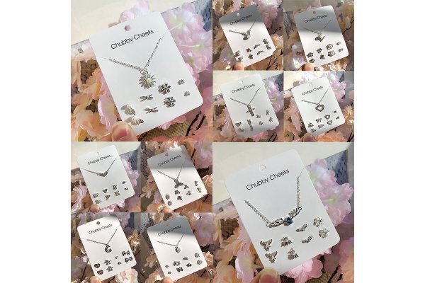 4655 ENSEMBLE DE BOUCLES D’OREILLES (4 PAIRES) AVEC PENDENTIF